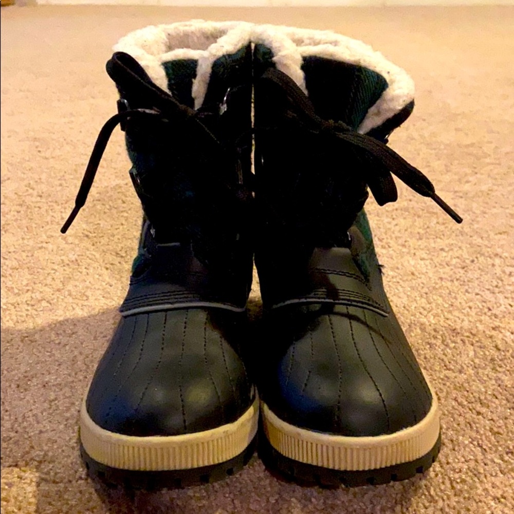 Winter boots